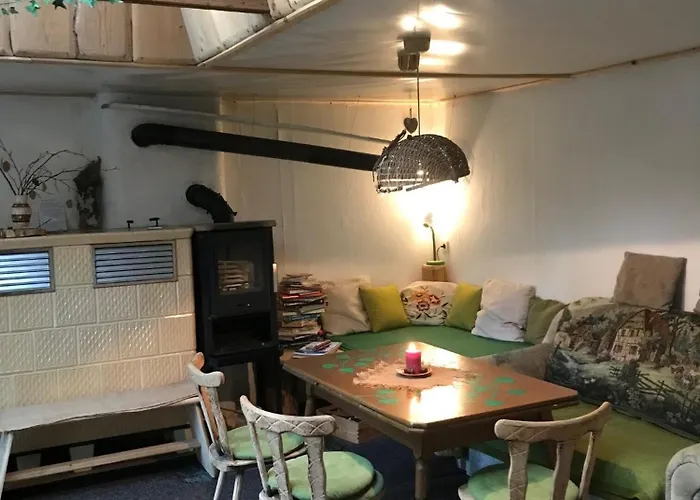 Wilde Auwaldhaus * ברטסדורף